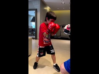 teen boxing little beast